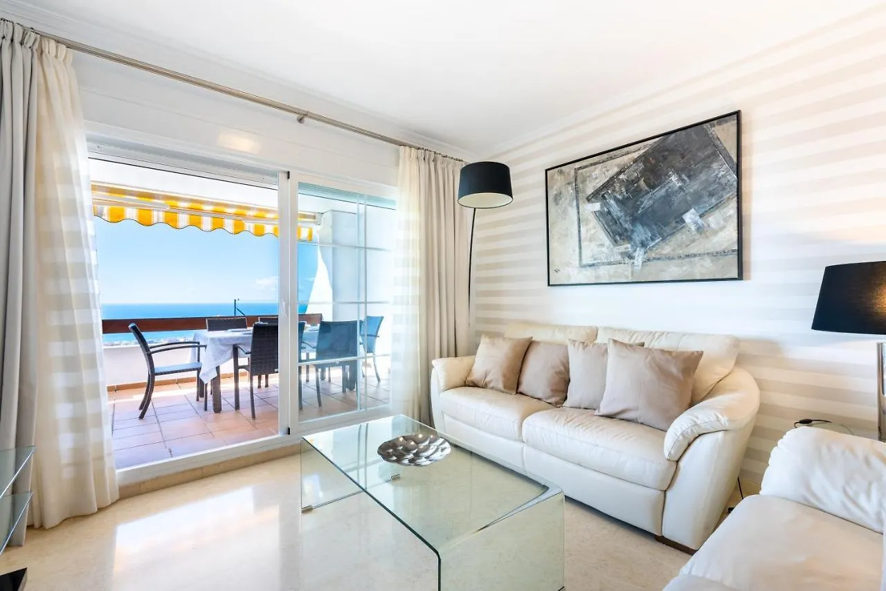 Ceres Malaga Apartamento De Lujo Rincon de la Victoria 0*,
